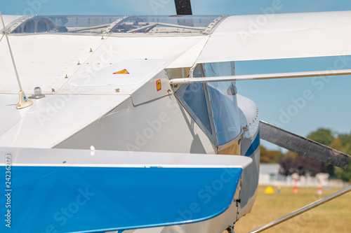 фотографія avid flyer