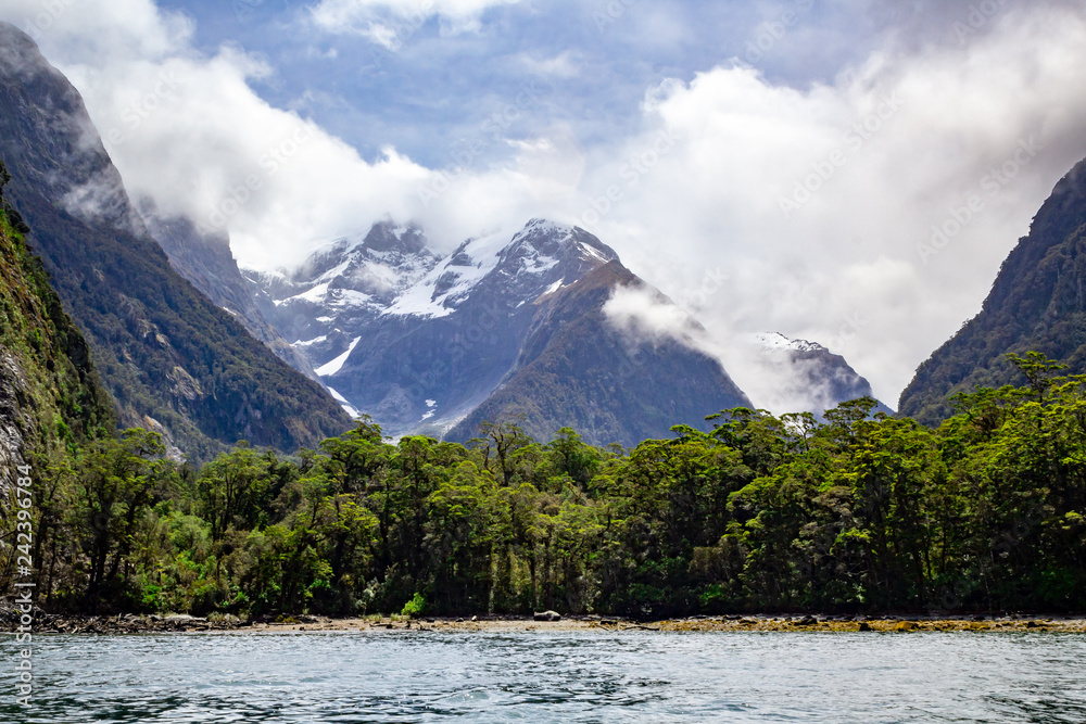 Milford Sound Mountains New Zealand Landscape Milford Sound Mountains New Zealand Landscape