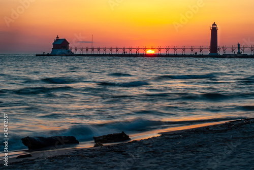 Obraz na płótnie 506-64 Grand Haven Pier Lights Sunset