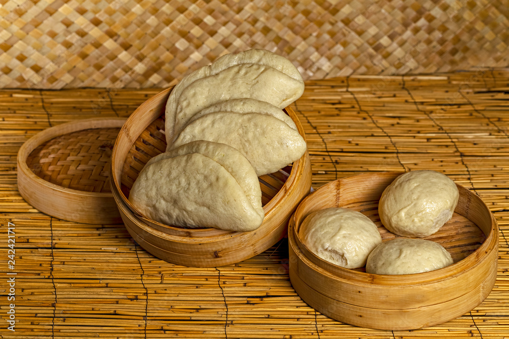 STEAM BUNS ASSORTED STEAM BUNS ASSORTED
