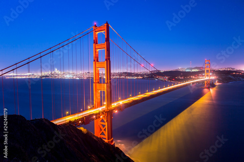 Fototapeta Naklejka Na Ścianę i Meble -  Golden Gate Bridge at Night from Marin Headlands