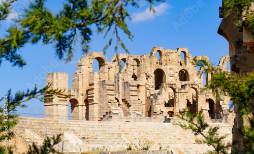 Amphitheater von El Djem, Tunesien photo