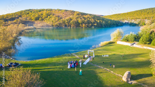 Obraz na płótnie wedding lake w salonie