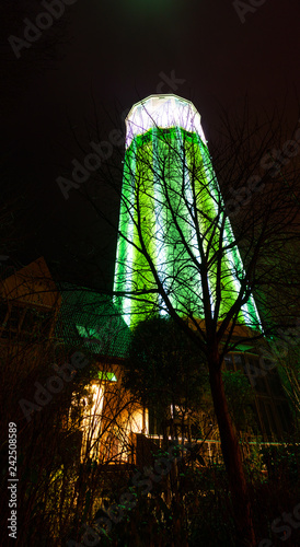 Wasserturm in Schifferstadt / Rheinland-Pfalz bei Nacht photo