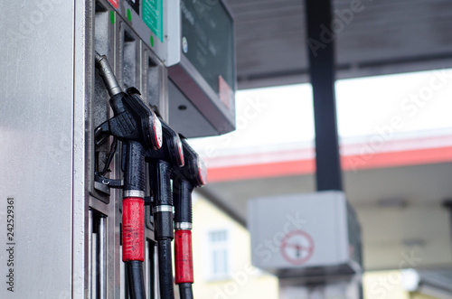 Wallpaper Mural Filling petroll in station. Torontodigital.ca