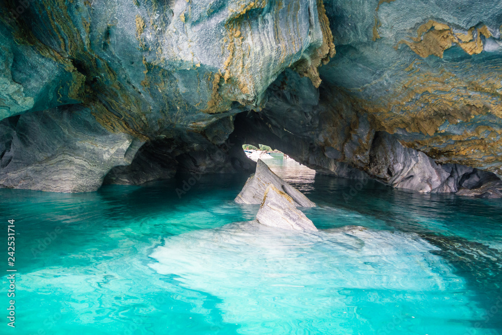 Fototapeta premium marble caves (Capillas del Marmol). General Carrera lake also called Lago Buenos Aires. North of Patagonia. Chile