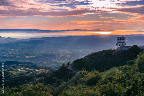 Sunset over San Francisco bay as seen from Mt Diablo summit, Mt Diablo State Park, Contra Costa county, San Francisco bay area, California