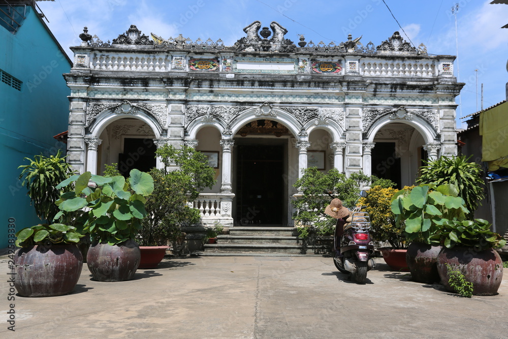 Naklejka premium Huynh Thuy Le ancient house