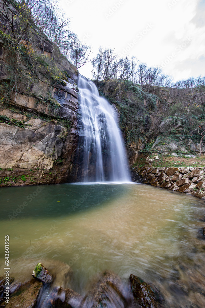 Obraz premium Black waterfall and nature