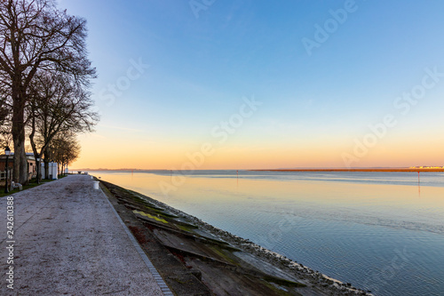 Flussdelta in Frankreich © claudia