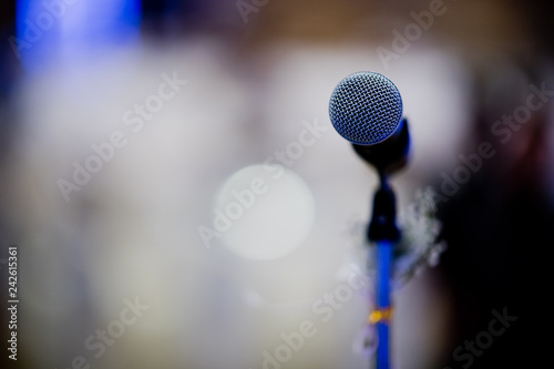 microphone on stage, speaker,