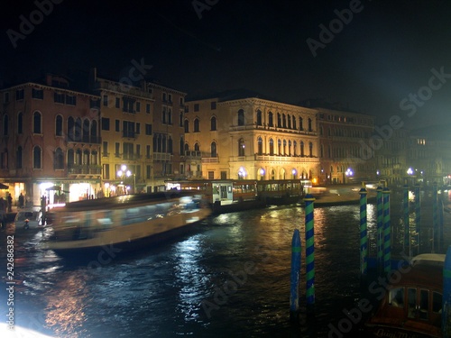 Venice.  Beautiful city of Italy. Europe © VEOy.com