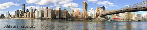  Panoramic view of Manhattan skyline from Roosevelt Island  New York City
