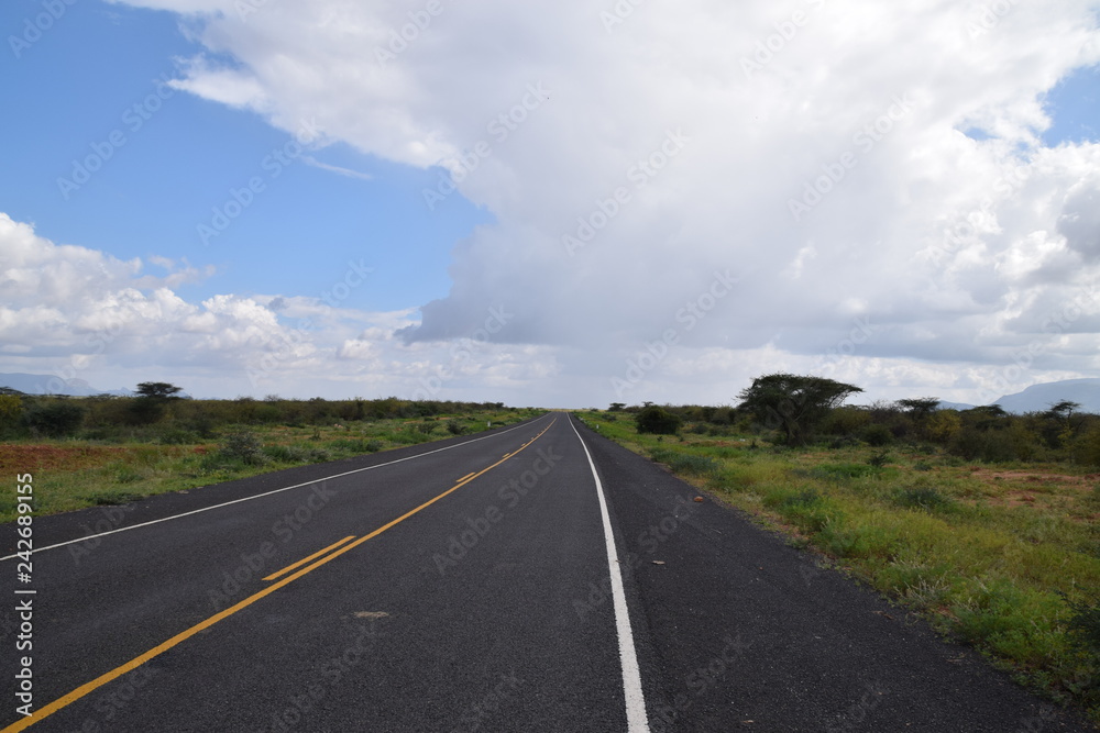Landstraße in Kenia