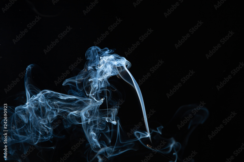 Fototapeta premium White smoke on black background