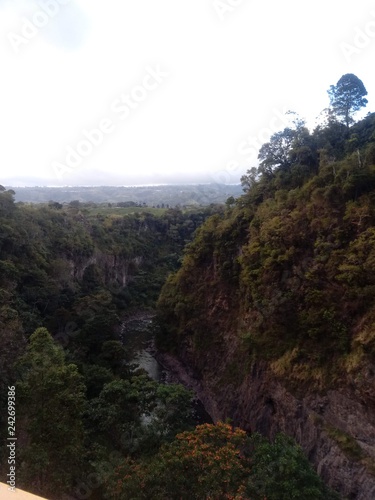 Montaña-Río