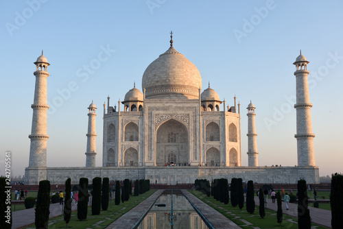 Early morning light on the white marble tiles of the Taj Mahal, Agra, India. 