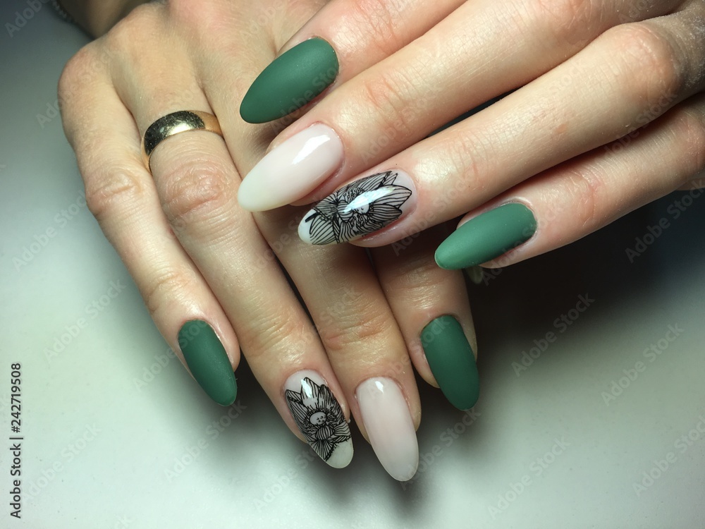 autumn green manicure with black