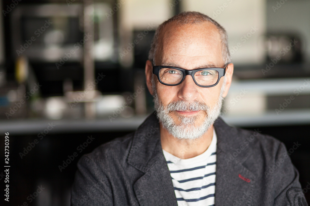 Naklejka premium Portrait Of A Senior Man Looking At The Camera. He's confident 