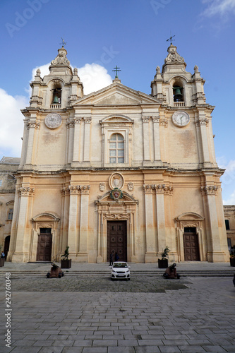 historische Altstadt von Mdina - St. Peter und Paul Kathedrale © etfoto