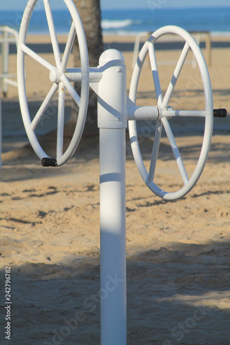 Wallpaper Mural simulator on the beach Torontodigital.ca