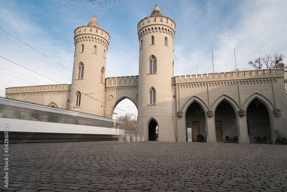 Fototapeta premium nauern tor potsdam