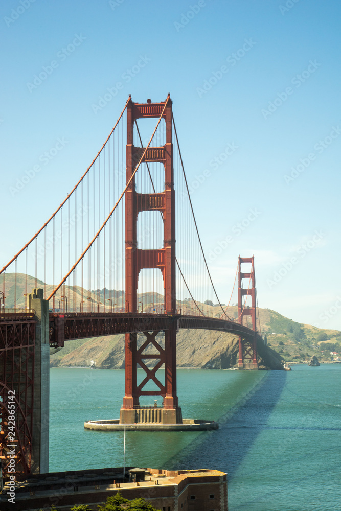 Fototapeta premium golden gate bridge in san francisco