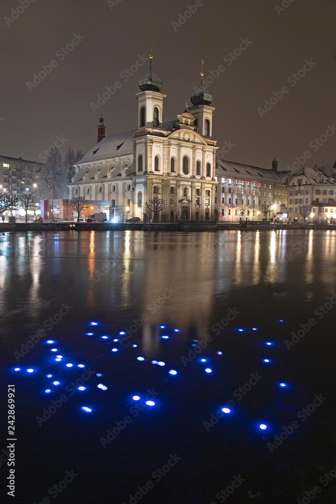 Jesuitenkirche by night, Luzern, Schweiz