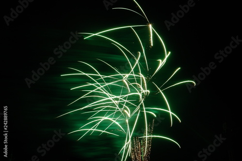 Obraz na płótnie Colorful firework with black background w salonie