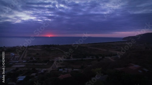 Puerto López (16,000 inhabitants) is a small fishing village set in an arched bay on the Pacific coast in the Ecuadorian Manabí Province.