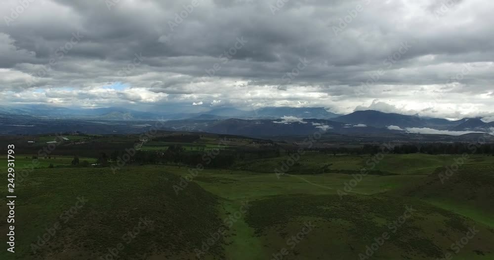 The Archaeological Park and scientific research Cochasqui has a surface of 84 hectares, 3,100 meters above sea level. This privileged location allows a 240 ° visibility from where you can see elevatio The Archaeological Park and scientific research Cochasqui has a surface of 84 hectares, 3,100 meters above sea level. This privileged location allows a 240 ° visibility from where you can see elevatio