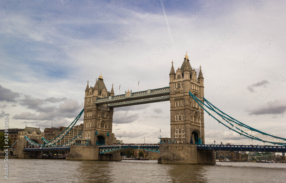 Obraz premium Tower bridge in London