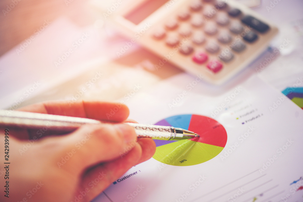 Business report chart preparing graphs calculator Summary report in ...