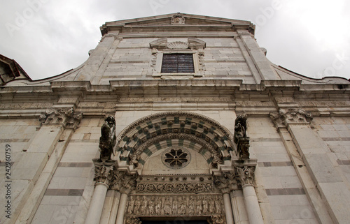 Cathédrale Saint-Martin de Lucques (Lucques Toscane Italie) photo