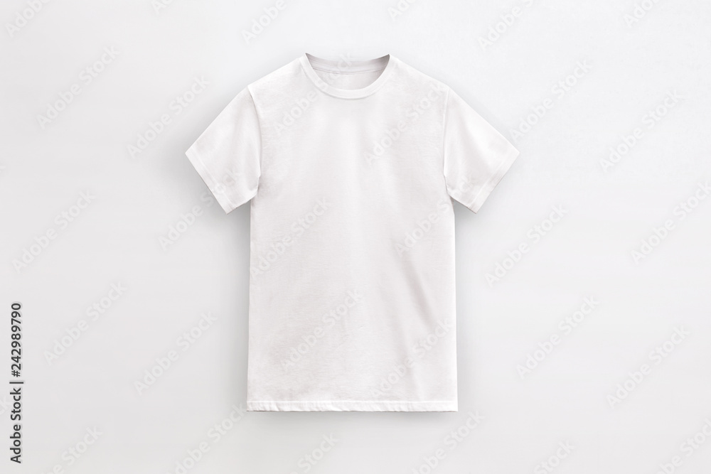 Un-branded Royal whitet-shirt man Un-branded Royal whitet-shirt man