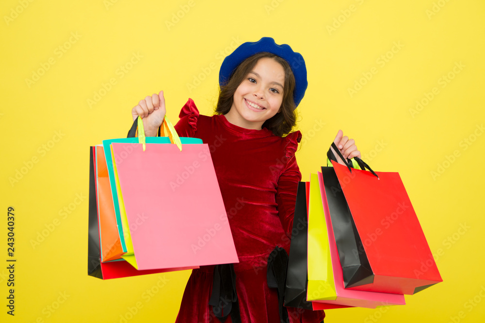 Happy shopping online. big sale in shopping mall. Birthday and christmas presents. International childrens day. small girl child with shopping bags. Thanks for your purchase. Payment method Happy shopping online. big sale in shopping mall. Birthday and christmas presents. International childrens day. small girl child with shopping bags. Thanks for your purchase. Payment method