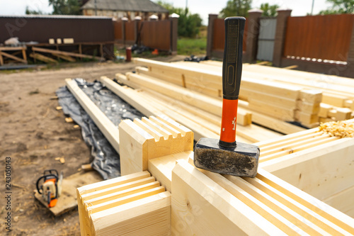 Photos Construction of the house from a bar