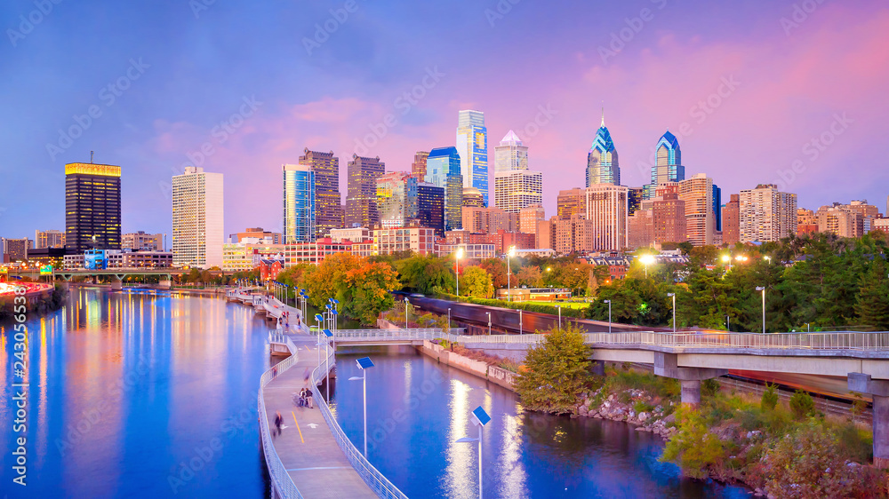 Fototapeta premium Downtown Skyline of Philadelphia