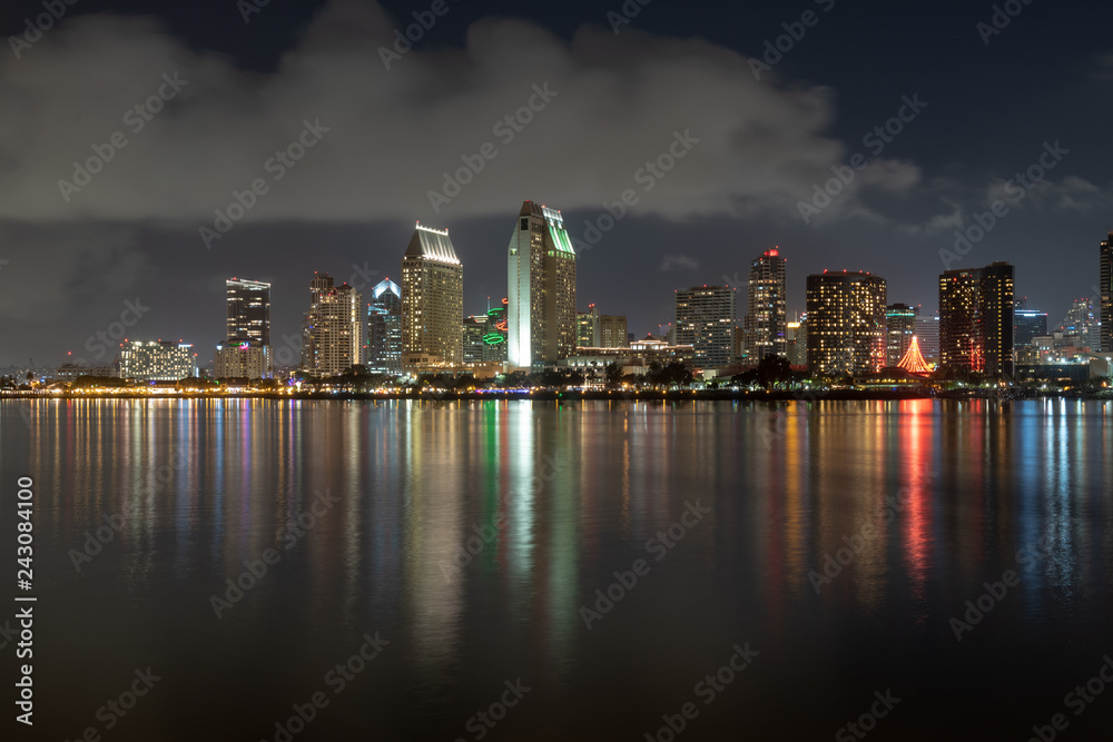 Fototapeta premium Downtown Skyline at the Embarcadero, San Diego