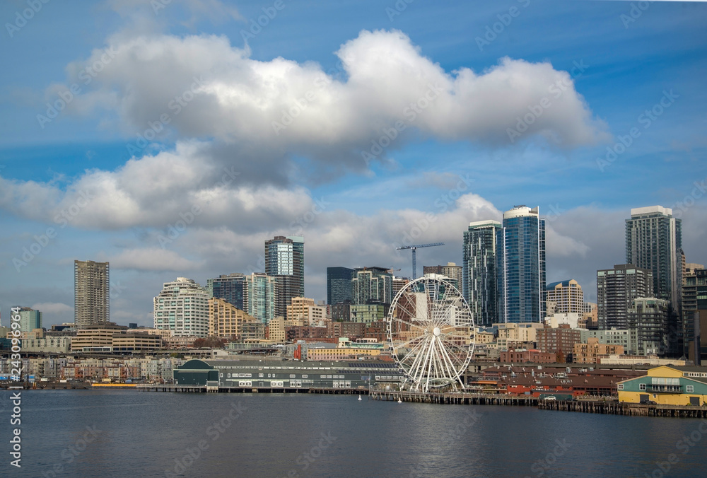Naklejka premium Seattle skyline from Bainbridge island ferry
