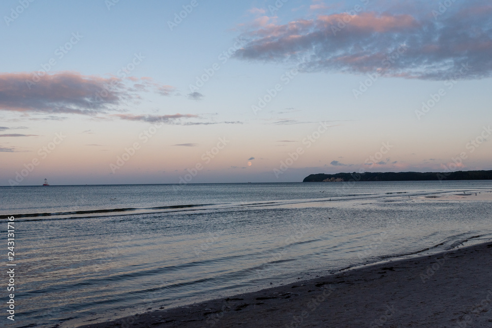 Obraz premium The sunset at the baltic sea II