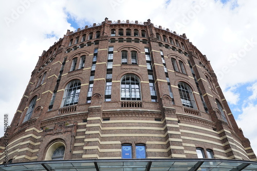 gasometer gebäude in wien in österreich