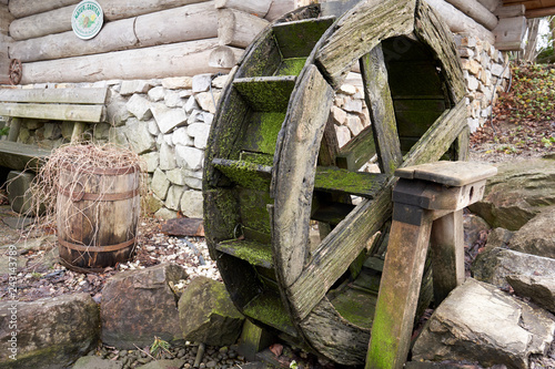 Altes Mühlrad bzw. Wasserrad einer Mühle