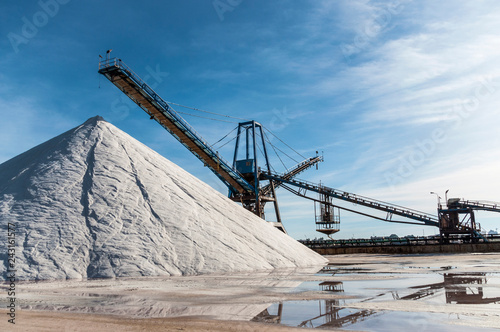 Marine salt industry
