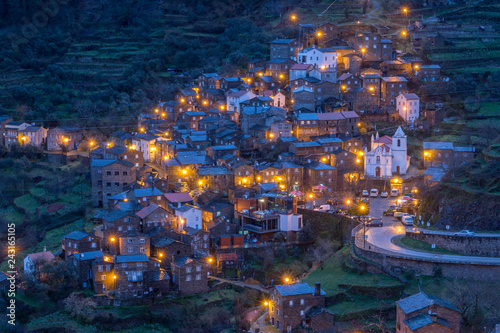 Fototapeta Naklejka Na Ścianę i Meble -  Serra de Açor Piodão Portugal