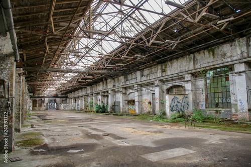 Lost Place garage of railway