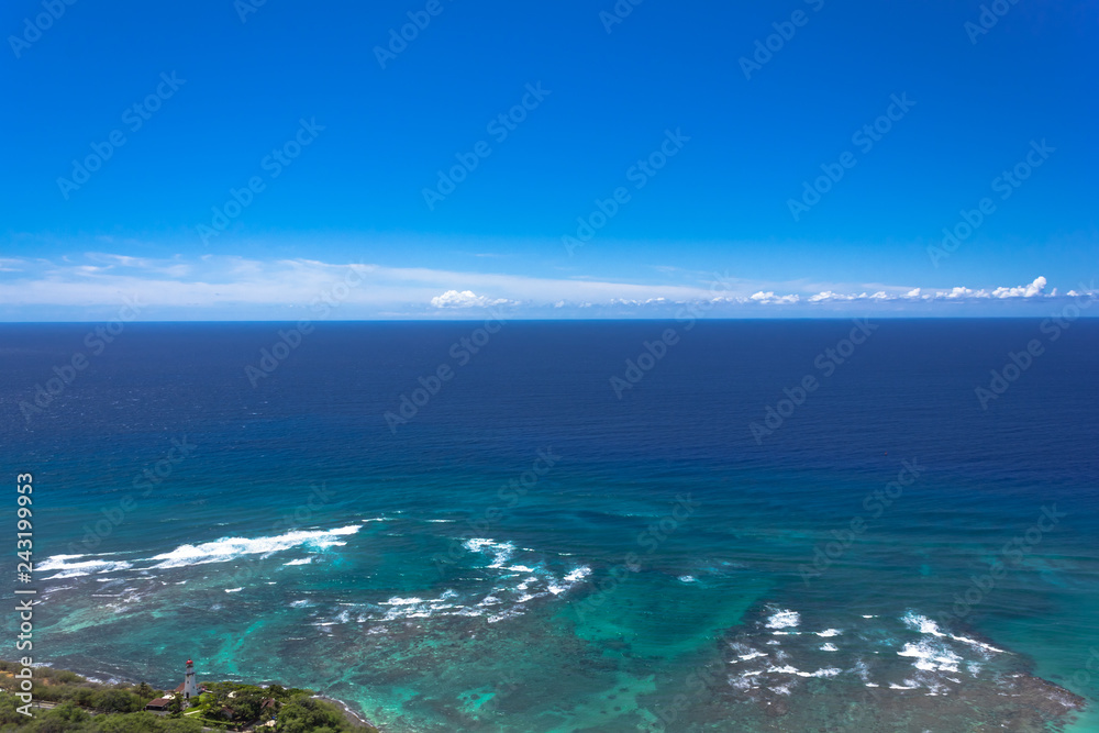 Küste mit Korallenriff auf Hawaii, Oahu