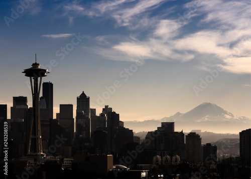 seattle skyline at sunset