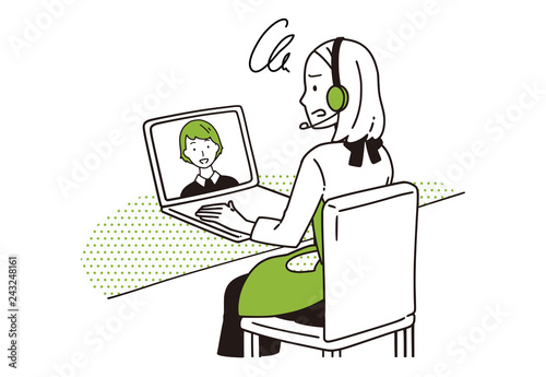 WEBカメラを使用する主婦。