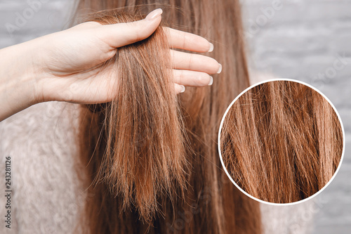 фотографія Texture of damaged female hair close-up on gray background